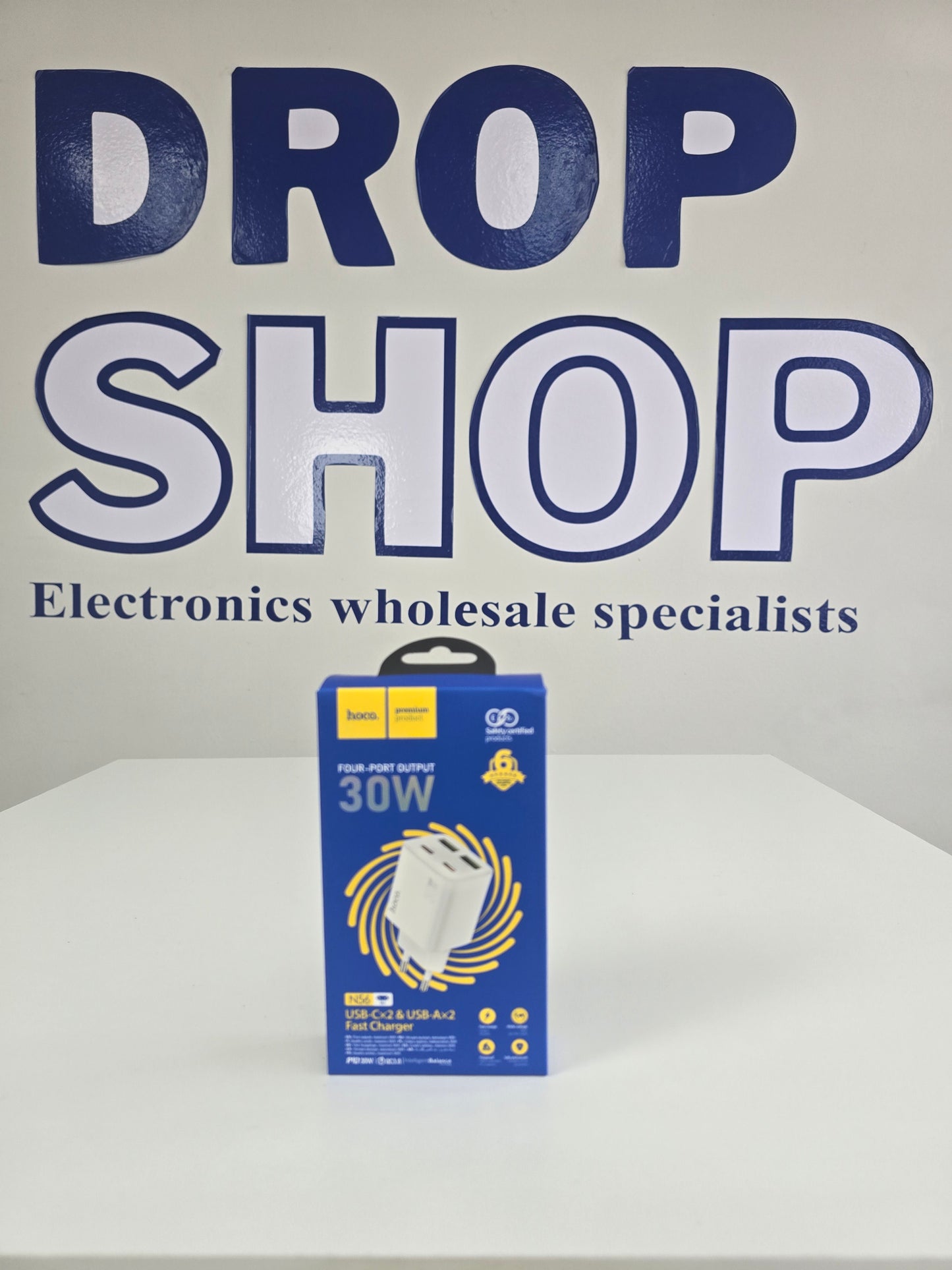 HOCO 4 Port Charger 30W