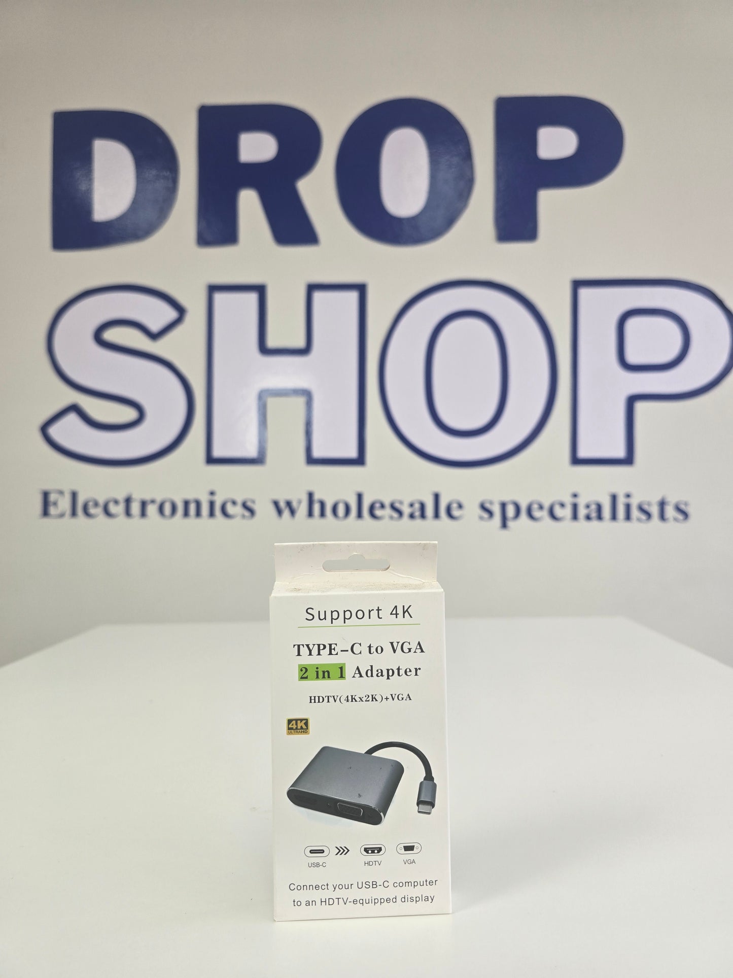 TYPE-C TO VGA 2 IN 1 ADAPTER