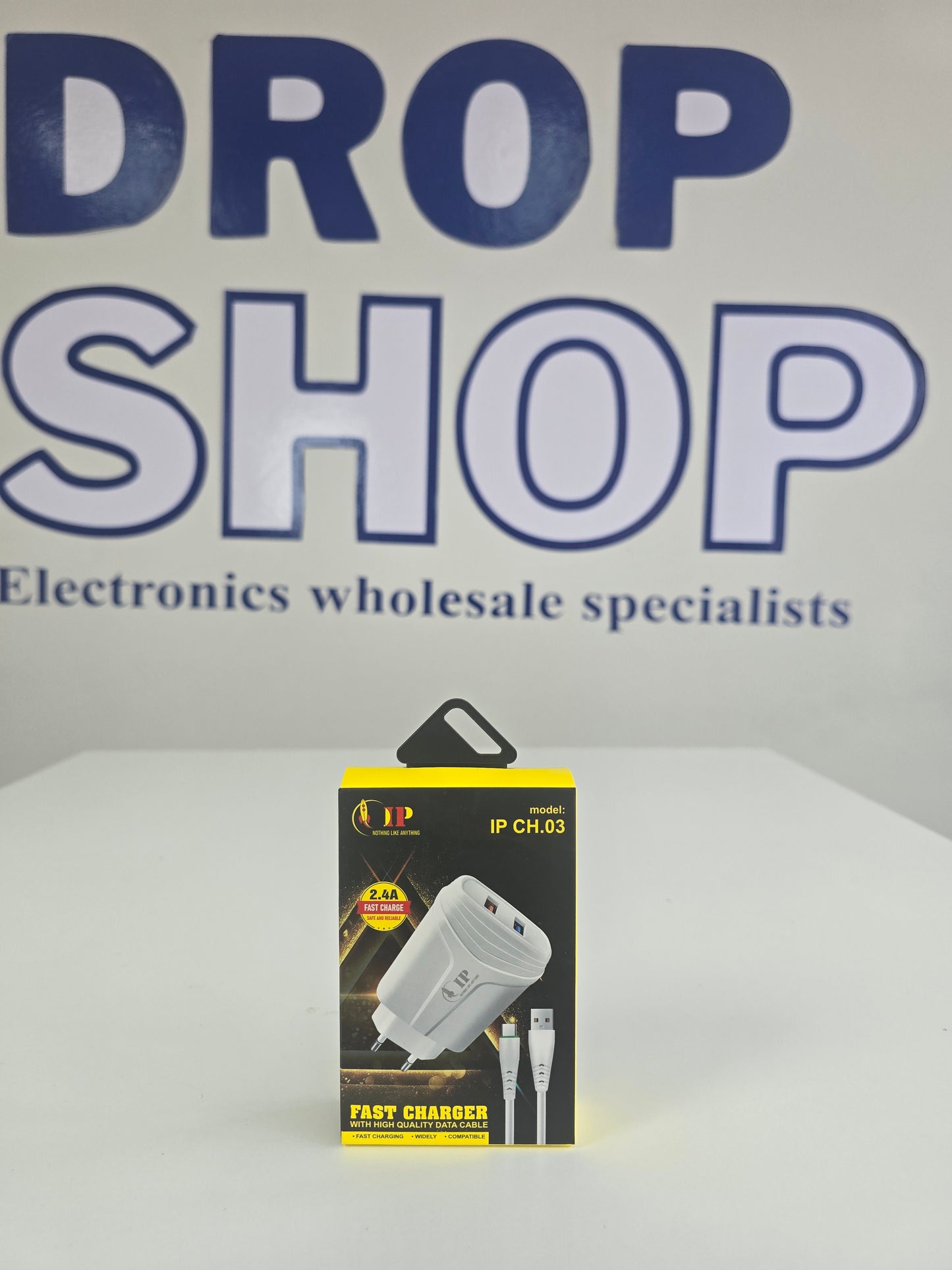 FAST CHARGER WTH HIGH QUALITY DATA CABLE